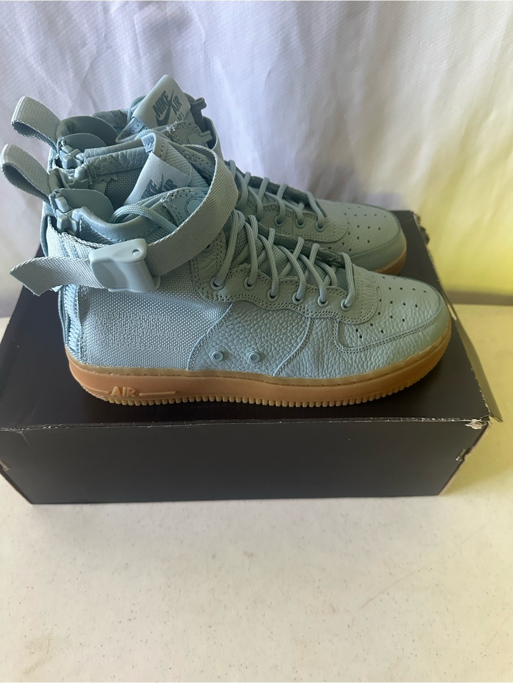 Nike SF AF1 Mid GS Ocean Bliss Gum Sole AJ0424-401 Youth 6Y Sneakers
